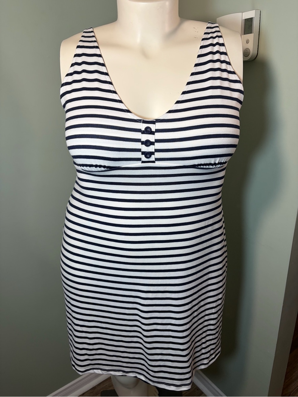 274. La Vie en Rose Nightgown sleep Striped Navy and White Women’s